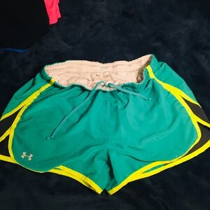Under Armour women shorts